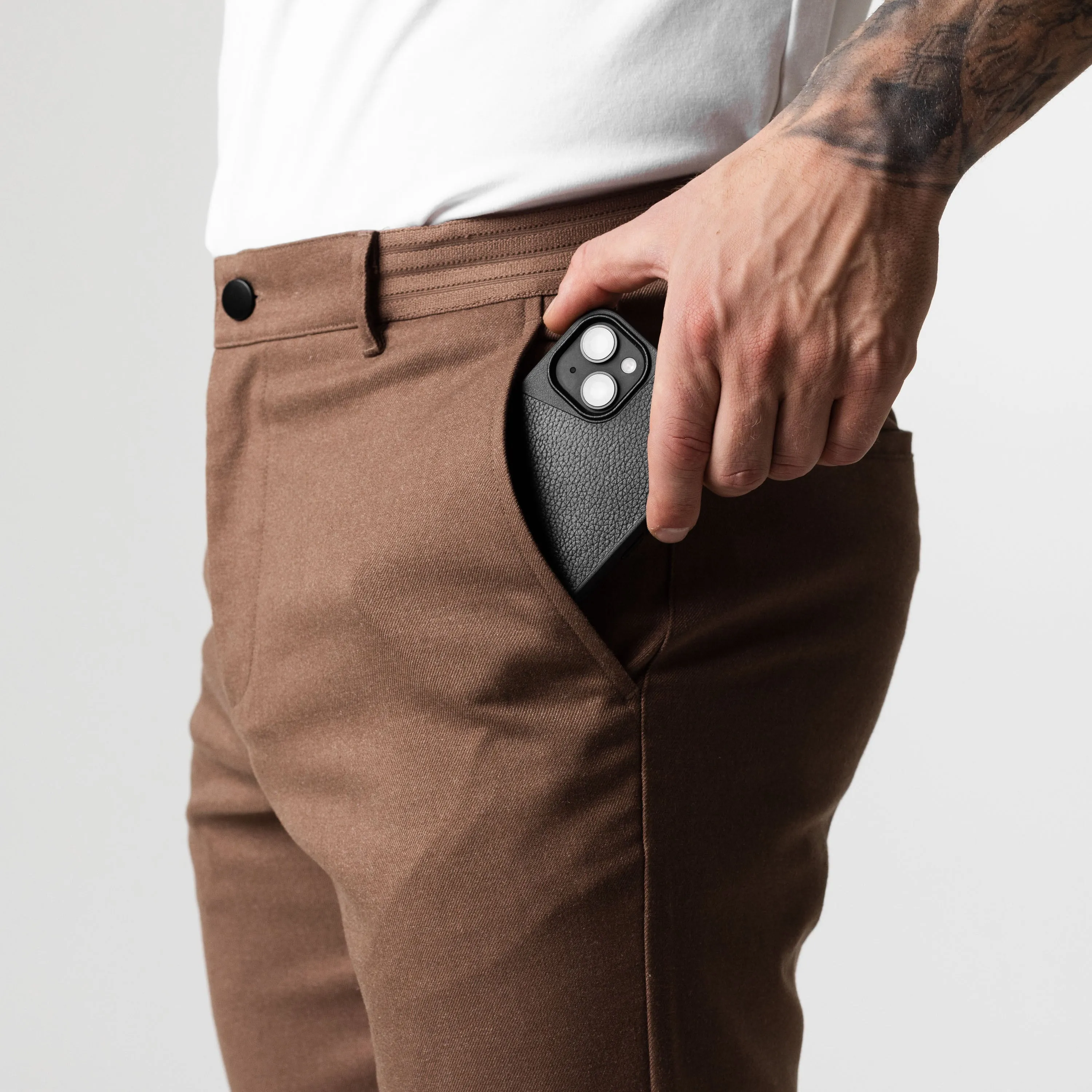 Active Chinos V2 - Brown