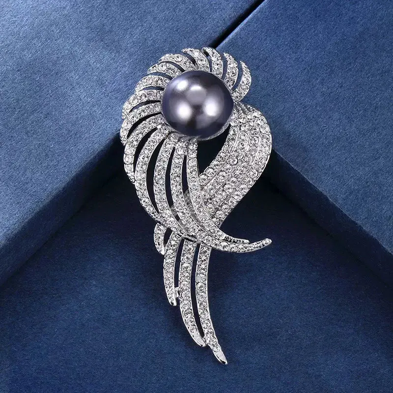 Bilge Sequin Brooch Pin