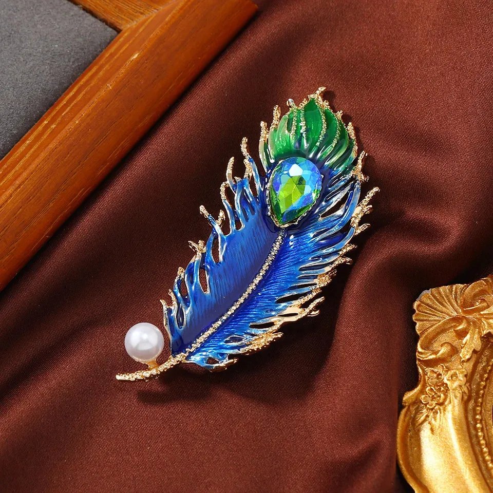 Bilge Sequin Brooch Pin