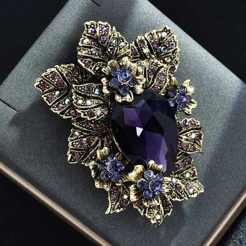 Ekin Novelty Brooch Pin