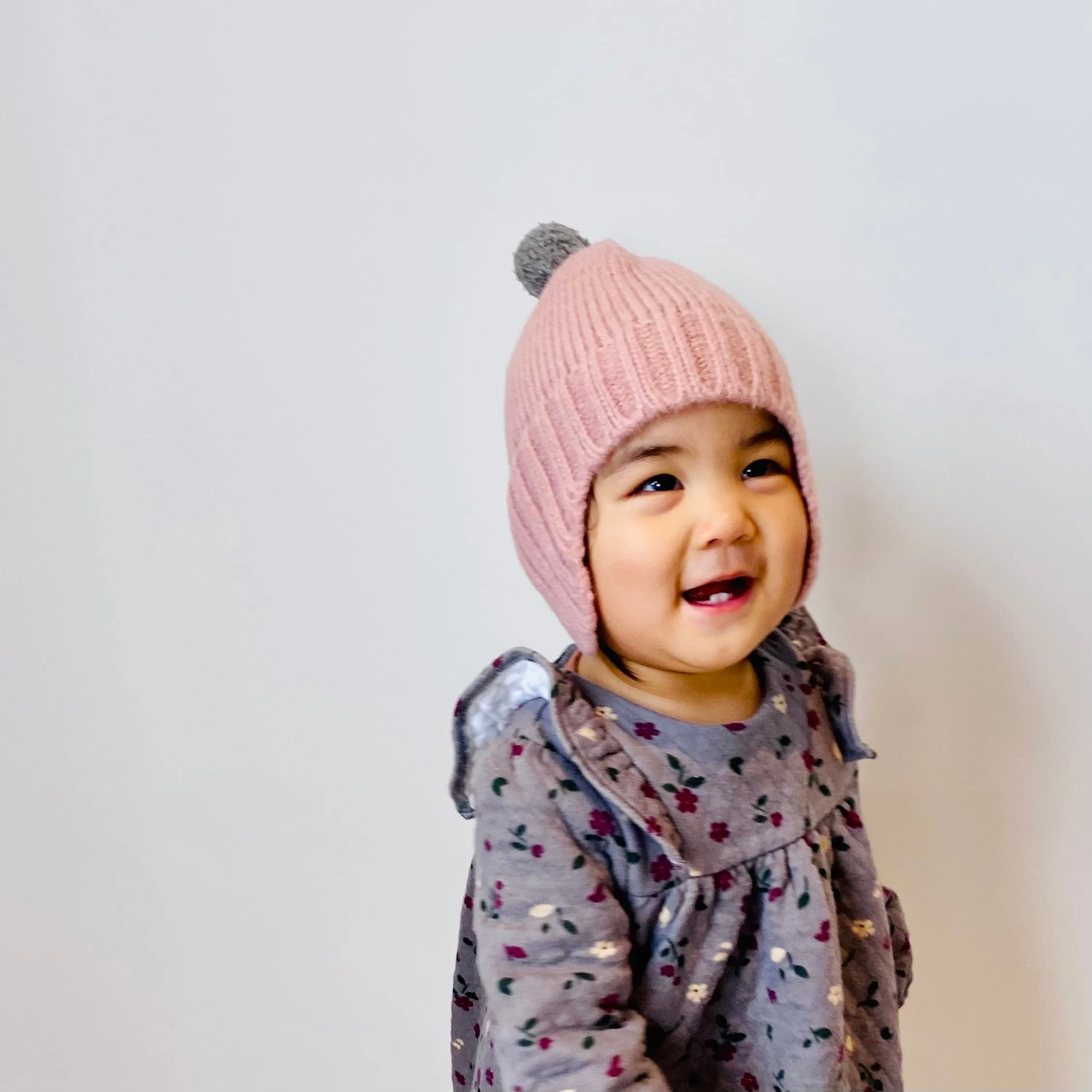 Knitted Pom Pom Beanie (Sky Blue)