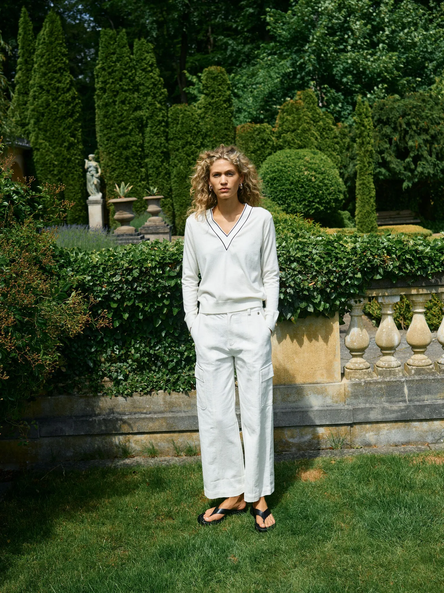 MMRelena Prep V-neck Knit