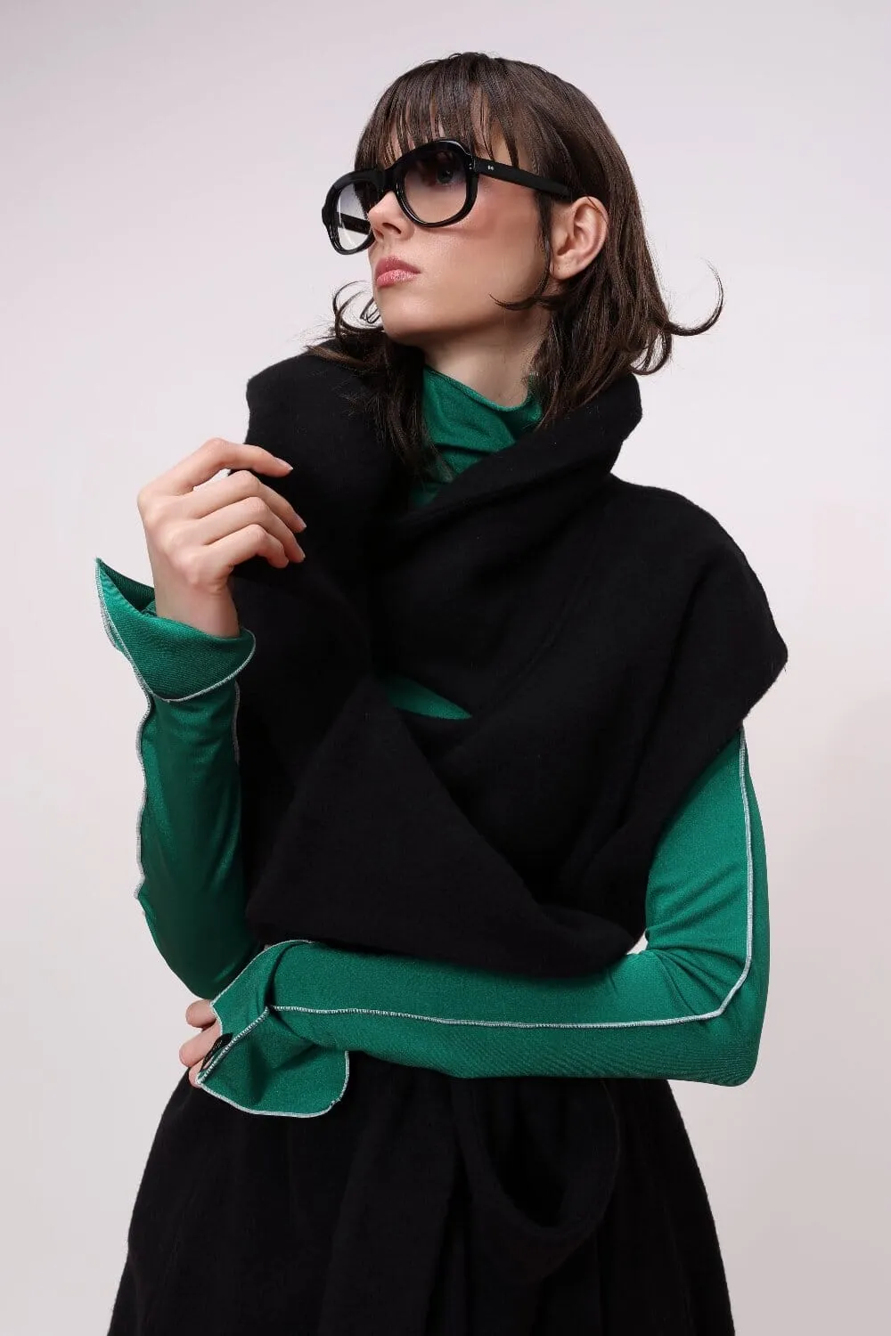 Sleeveless Belted Wool Coat